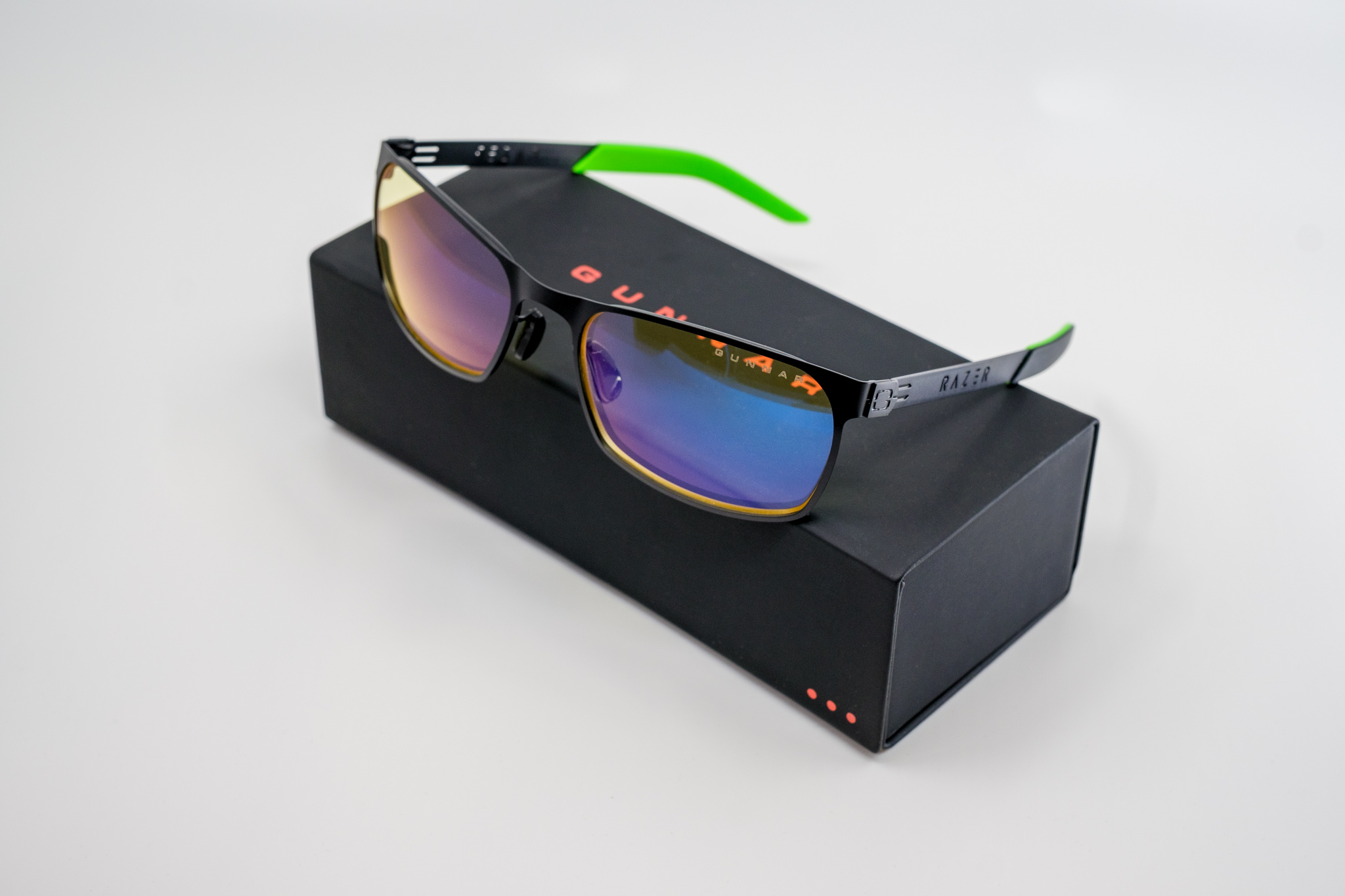 RAZER FPS GUNNAR 139€. 2 jpg
